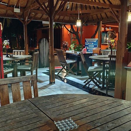Keyani Bungalows Lovina Exterior photo