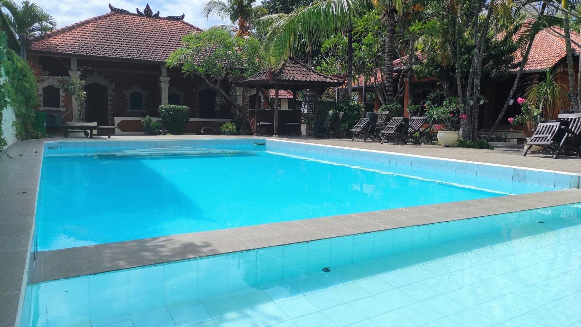 Keyani Bungalows Lovina Exterior photo